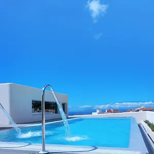 https://nice-homes-adeje.tenerifehoteles.net